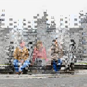 2 Day Kilkenny Itinerary: 48 Hours - Friends in Front of Castle