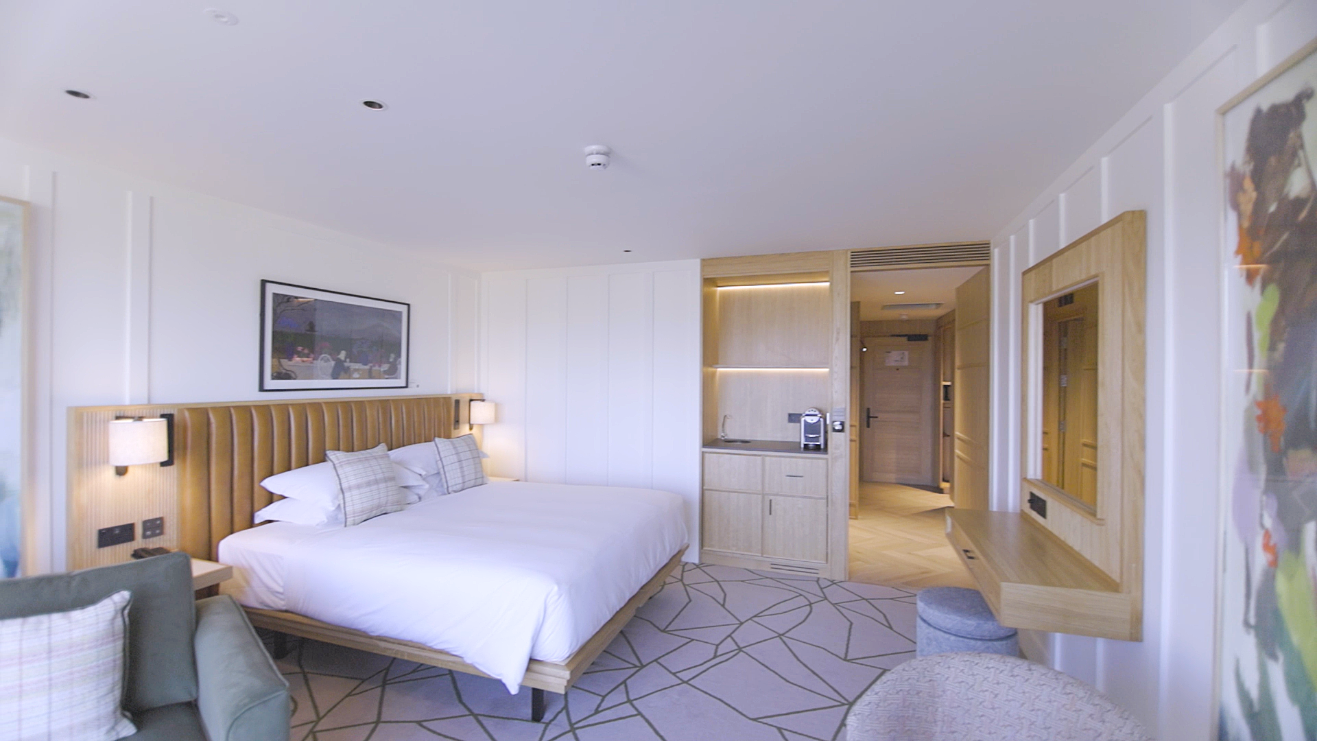 Castle View Suite 408 (3)